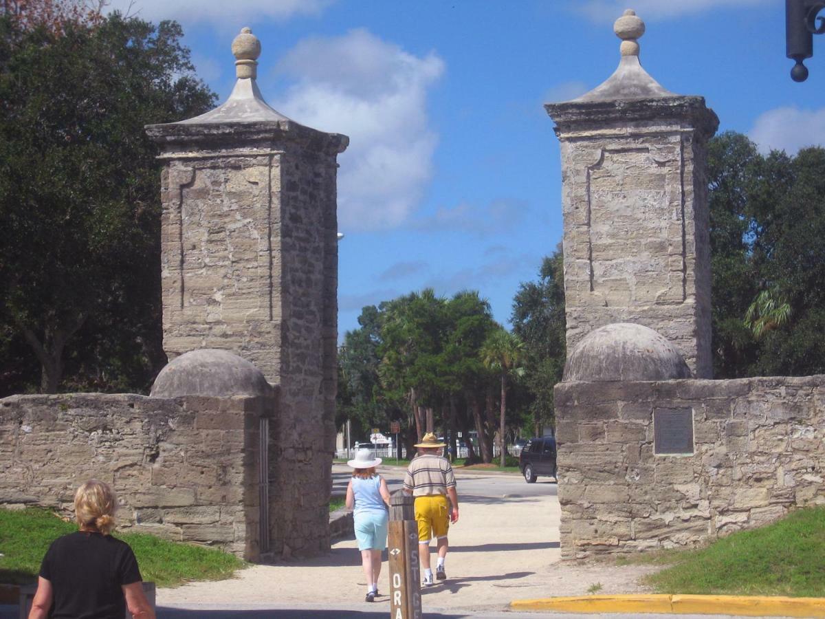 Adorable Historic Downtown Apartment St. Augustine Esterno foto