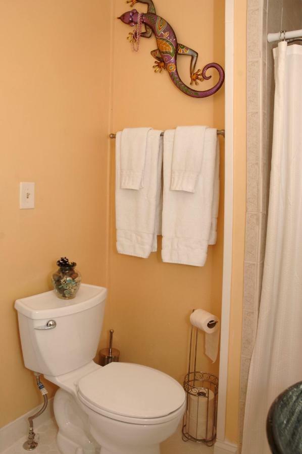 Adorable Historic Downtown Apartment St. Augustine Esterno foto