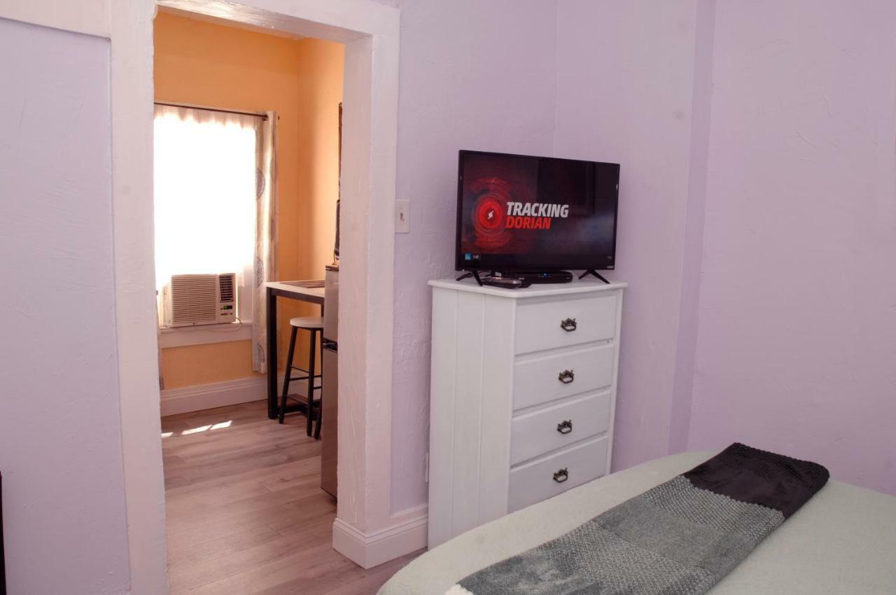 Adorable Historic Downtown Apartment St. Augustine Esterno foto